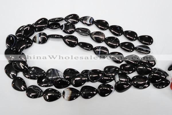 CAG2927 15.5 inches 15*20mm flat teardrop black line agate beads