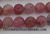 CBQ661 15.5 inches 8mm round matte strawberry quartz beads