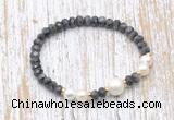 CFB753 faceted rondelle black labradorite & potato white freshwater pearl stretchy bracelet