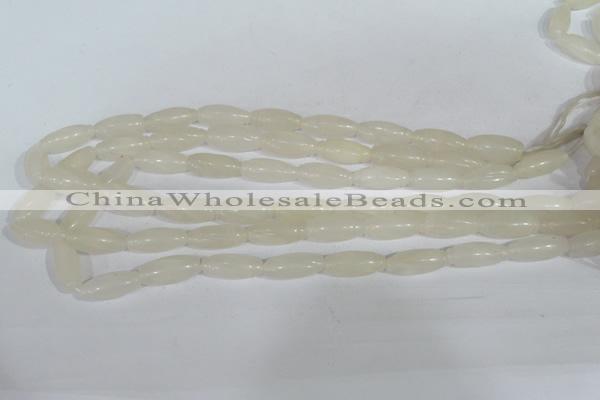 CFG551 15.5 inches 8*20mm carved rice white jade beads