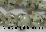 CFG809 12.5 inches 14*18mm carved animal sesame jasper beads