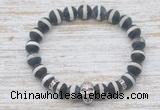 CGB7436 8mm matte Tibetan agate bracelet with skull for men or women