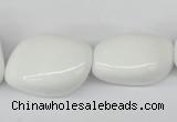 CNG72 15.5 inches 10*16mm - 25*35mm nuggets white agate beads