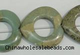 CNS272 15.5 inches 30*30mm heart donut natural serpentine jasper beads