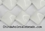 CTW57 15.5 inches 15*15mm twisted diamond white agate beads