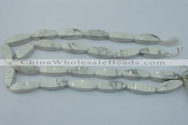 CWB52 15.5 inches 10*30mm twisted rice natural white howlite gemstone beads