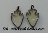 NGP6452 22*28mm - 25*35mm arrowhead lemon quartz pendants